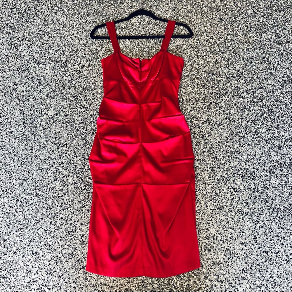 Le Château ✦ Y2K Vibrant Red Satin Cocktail Dress (M)